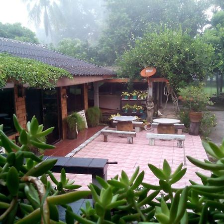 Oui Kaew Homestay Фаяо Екстериор снимка